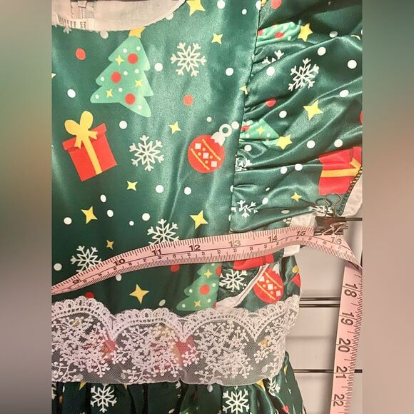 Girl’s sleeveless green dress with Christmas print and lace at the waist NWT - Picture 7 of 8